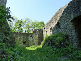 Die Weidelsburg bei Naumburg (Foto: Karl-Franz Thiede)